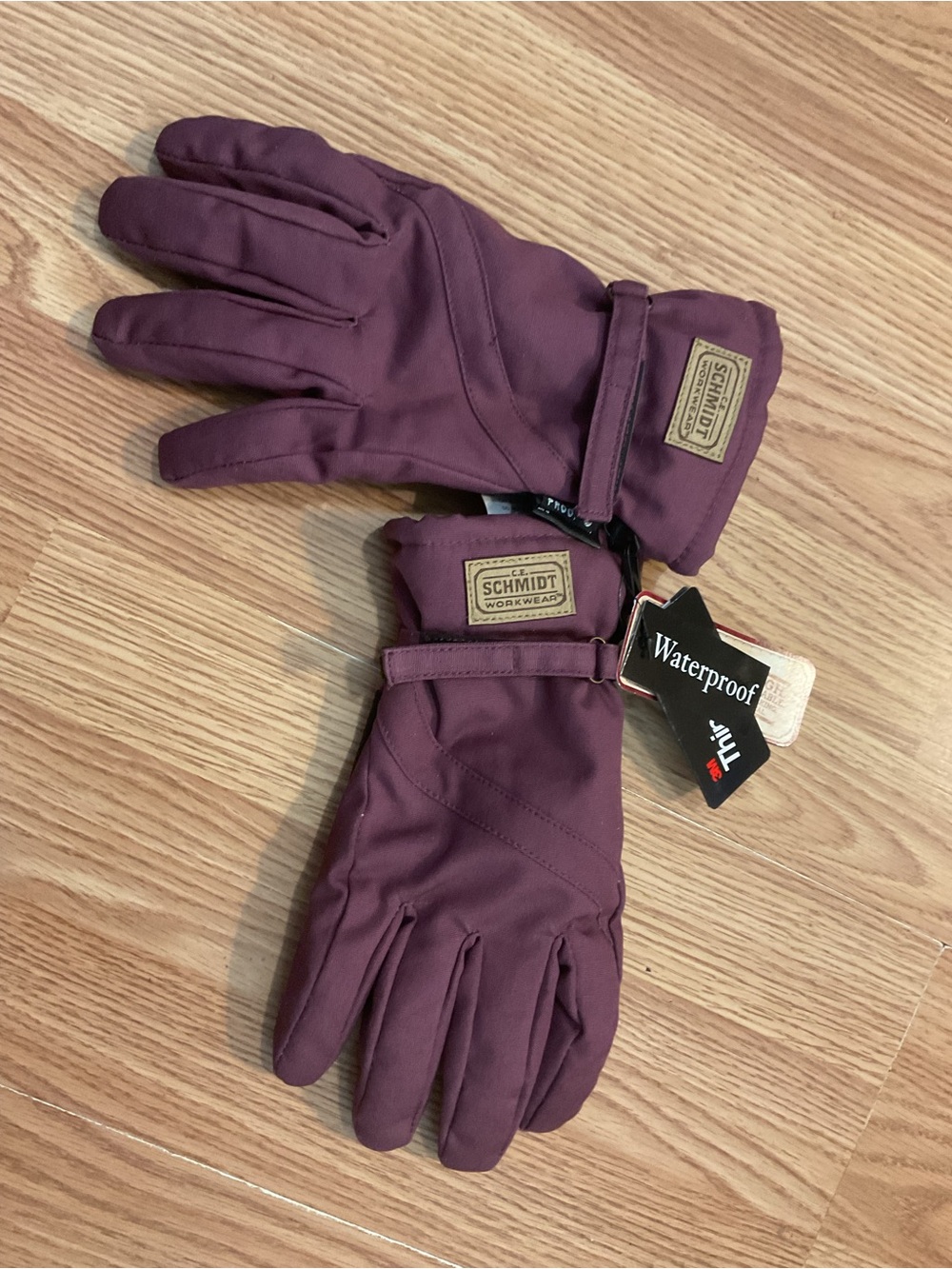 Women Schmidt Workwear Waterproof Winter Gloves - Plum Sz.S/M